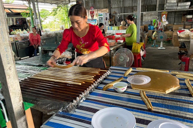 Mekong Delta Kayak, Bike & Cooking Experience