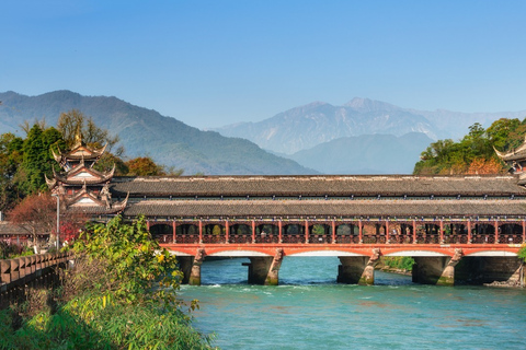 Dujiangyan & Mount Qingcheng Day Tour Private Round-Trip Transfer to Dujiangyan and Mt Qingcheng