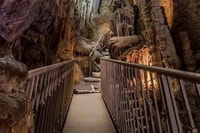 Garcia Caves, - Housity