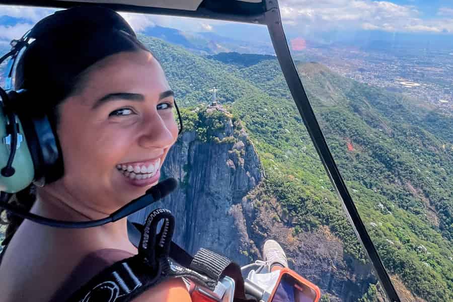 Rio de Janeiro: Hubschrauberflug mit offenen Türen. Foto: GetYourGuide Rio de Janeiro: Hubschrauberflug mit offenen Türen. Foto: GetYourGuide