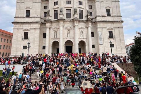 Découvrez l'histoire de Lisbonne à bord d'un tuk-tuk.Visite historique de Lisbonne en tuk-tuk électrique