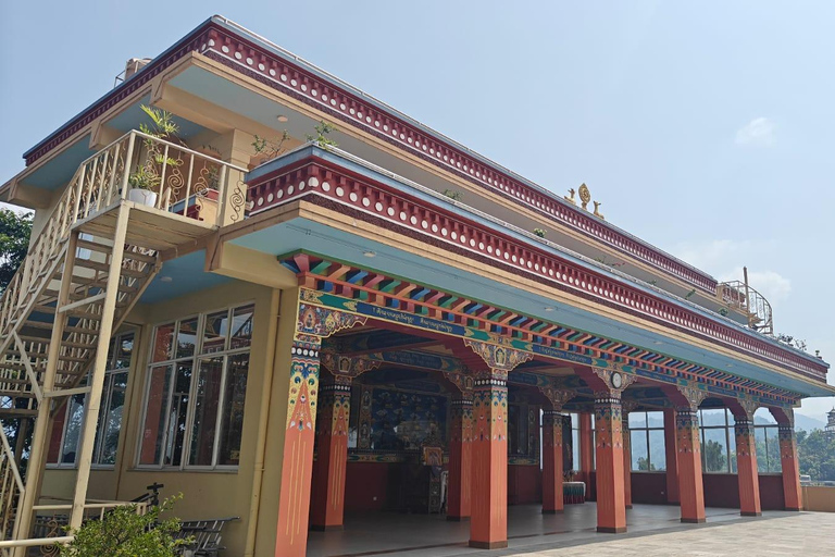 Kathmandu: Buddhist Stupas Tour with Kapon Monastery Visit