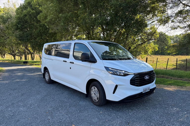 Auckland Sunrise Tour: Mount Eden Summit & Morning Views