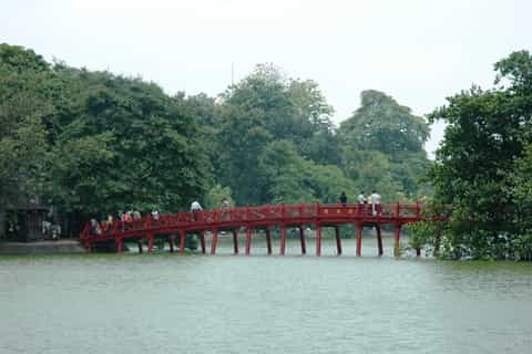 fullday hanoi guided city tour