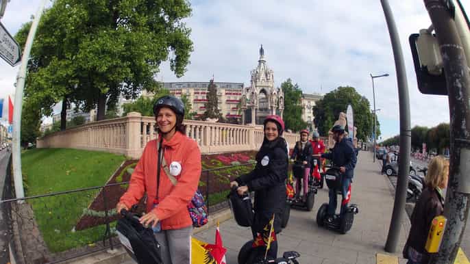 75 minutes guided segway tour around geneva old town