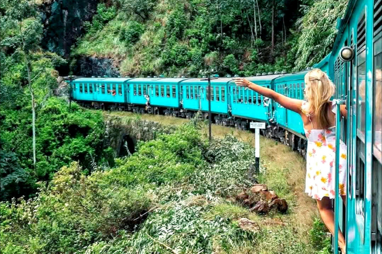 Kandy to Ella: Go by Car to Nanuoya & take the Train to Ella Kandy to Nanuoya Drop By Car & Ella Train Ride (05)