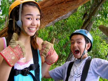 Maui: 7 Ziplines und Zweiter Weltkrieg-Museum Maui: 7 Ziplines und Zweiter Weltkrieg-Museum