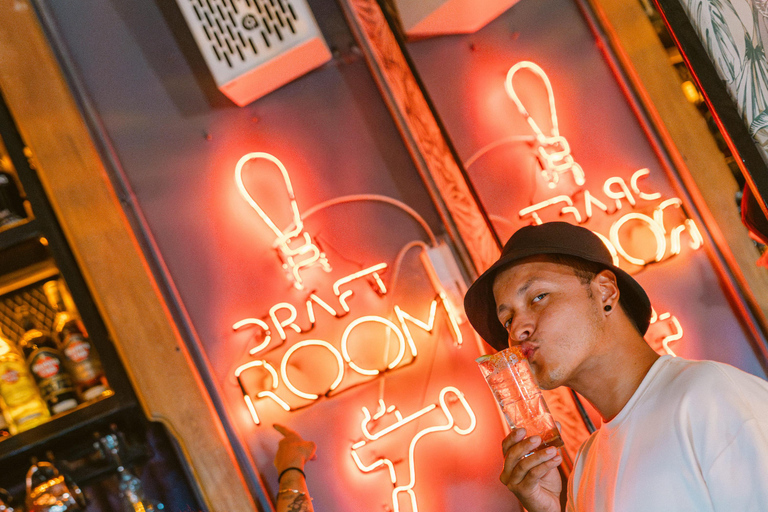 Live and feel Cartagena through its cocktails. Experience Cartagena through its cocktails