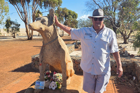 Perth: Wave Rock, Mulka's Cave, and Hippo's Yawn( Day Tour)