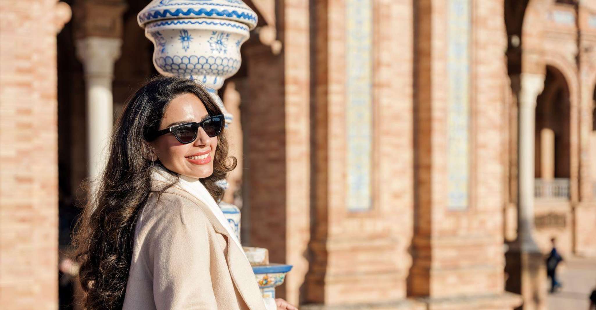 Sevilla, sesión de fotos profesional en Plaza de España - Hizvo