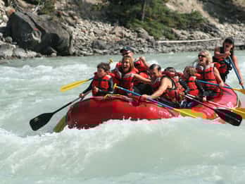 Jasper National Park Familienfreundliches Rafting-Abenteuer Jasper National Park Familienfreundliches Rafting-Abenteuer