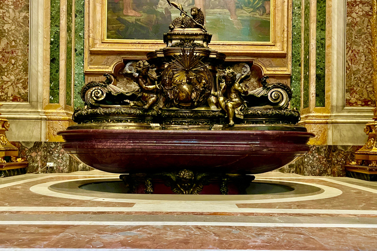 St. Peter Basilica, Tomb, Dome & Underground Catacombs Tour Catacombs Guided Tour & Skip the line Basilica