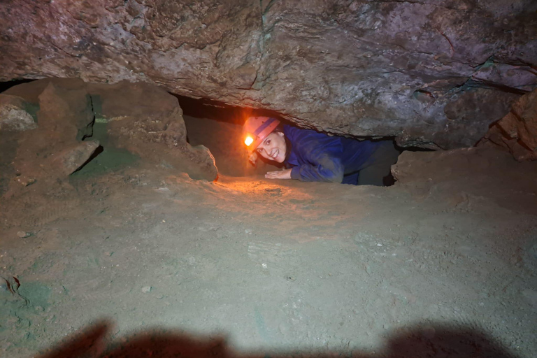 Madrid: Aventura de espeleologia e rapel com transporte