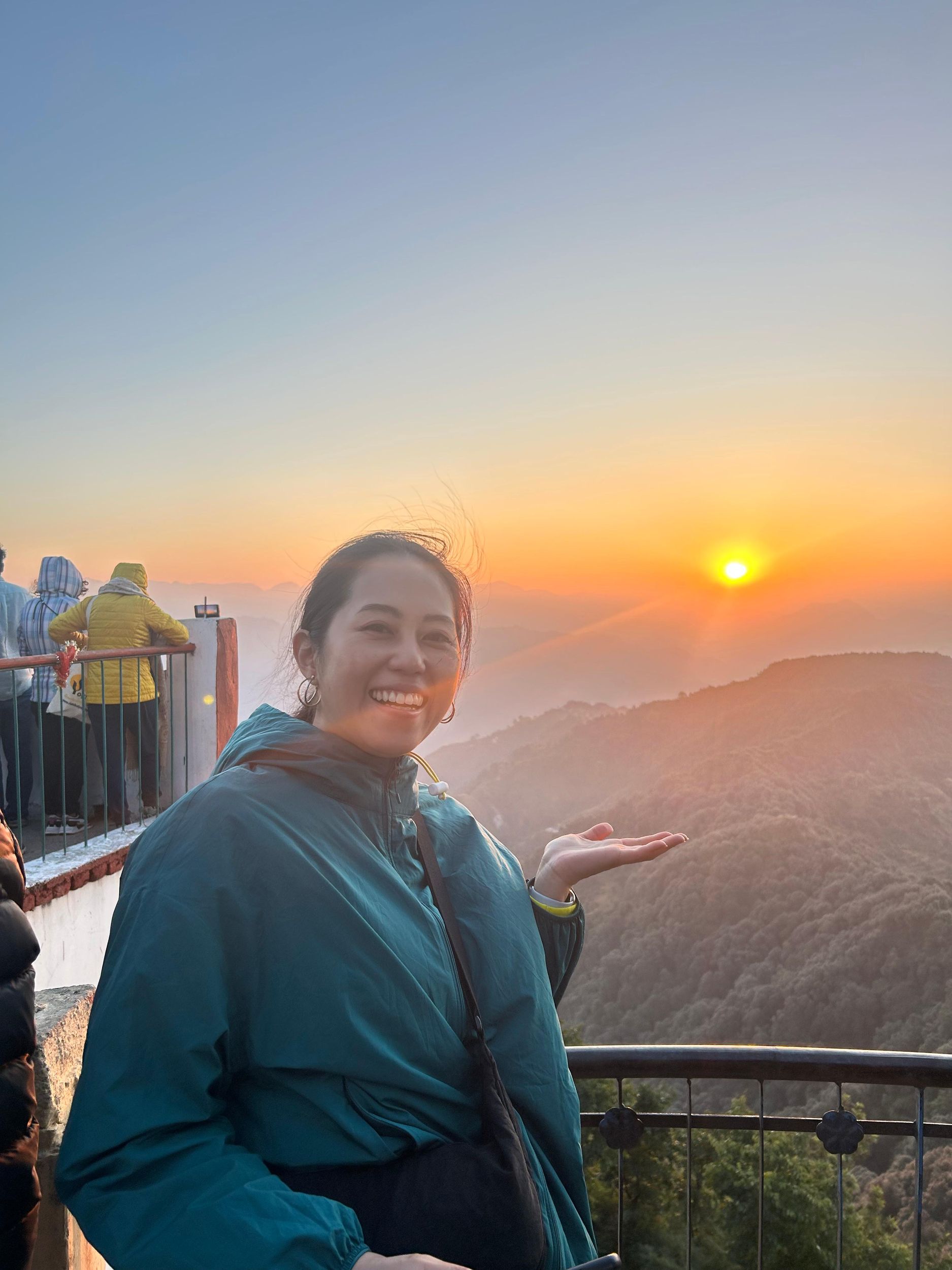 Frühmorgens Kunjapuri Tempel Sonnenaufgang Tour Rishikesh