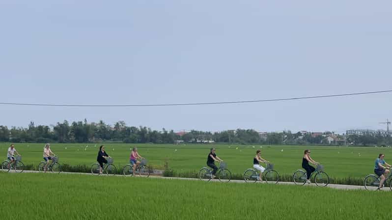 Hoi An: Handicraft Villages Tour with Boat Trip & Meal
