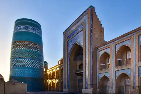 Guided walking tour in Khiva
