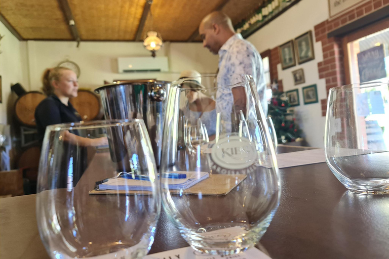 Abholung im Barossa Valley: Sightseeingtour & Weintour. ortskundiger GuideDeine Barossa Valley Weintour