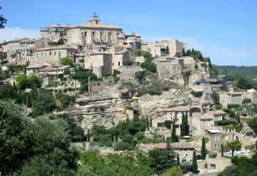 depuis aixenprovence luberon et villages médiévaux