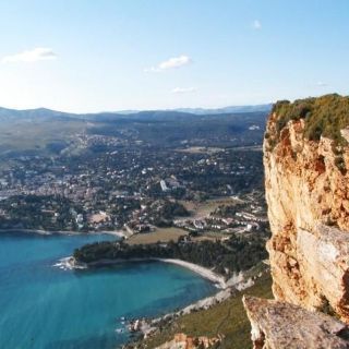 From Aix-en-Provence: Cassis Guided Tour