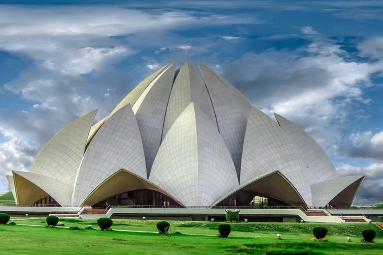 Delhi Local Life Walk: Hidden Lanes & Secret Stories Private Car, Guide & Tickets