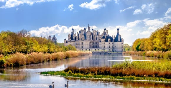 Von Paris aus: Tagestour zu den Schlössern des Loire-Tals mit Weinverkostung