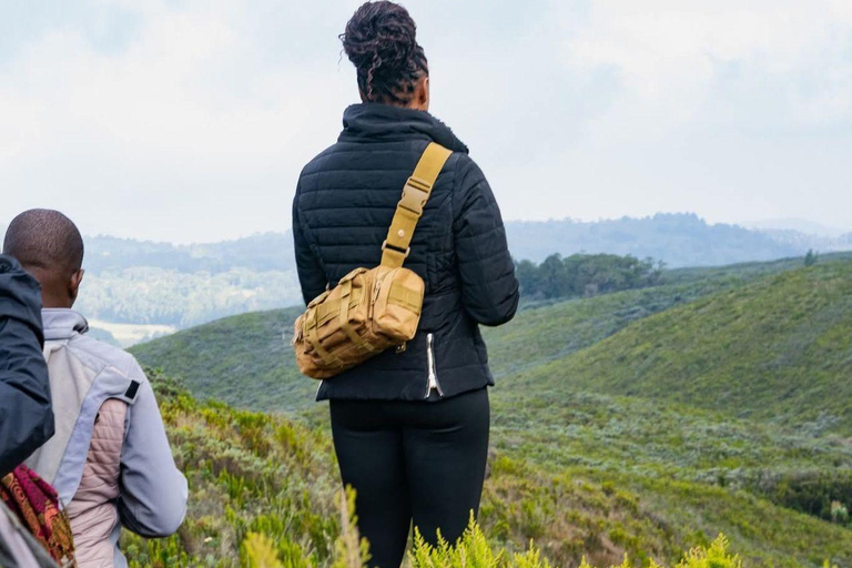 Nairobi: 4-Day Mount Kenya Trek with Accommodation