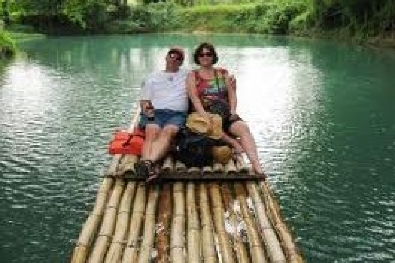 Montego Bay: Transfers to Martha Brae River Rafting