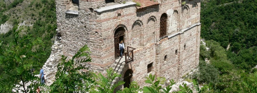 Au départ de Plovdiv : visite du monastère de Bachkovo et de la forteresse d'Asen