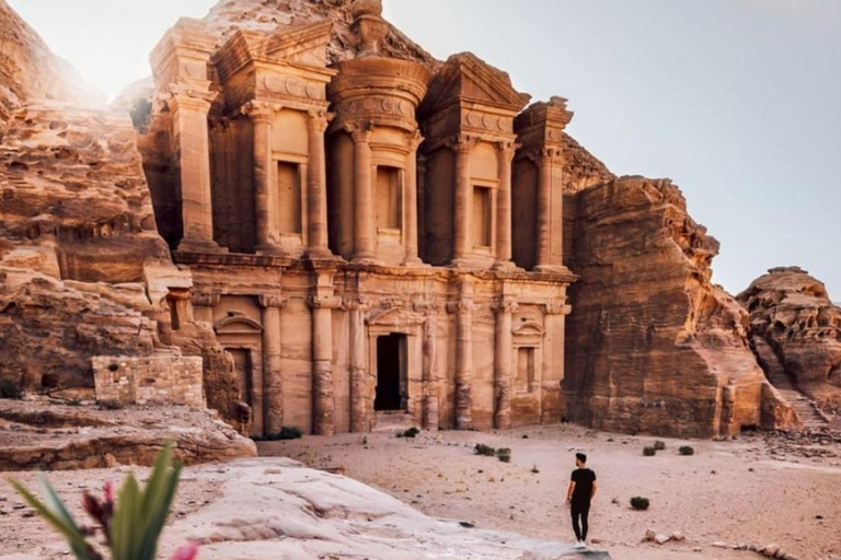 Da Amman: a Petra, Wadi Rum e Mar Morto Tour privato di 3 giorniCon alloggio - 3 giorni di Petra, Wadi Rum e Mar Morto