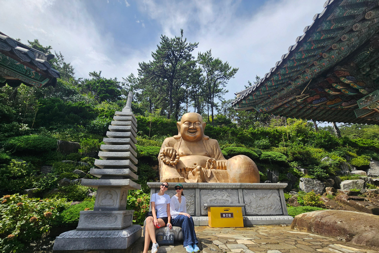 Busan: Private Customized Tour with Licensed Guide & Vehicle 4-hour private tour with a exclusive vehicle