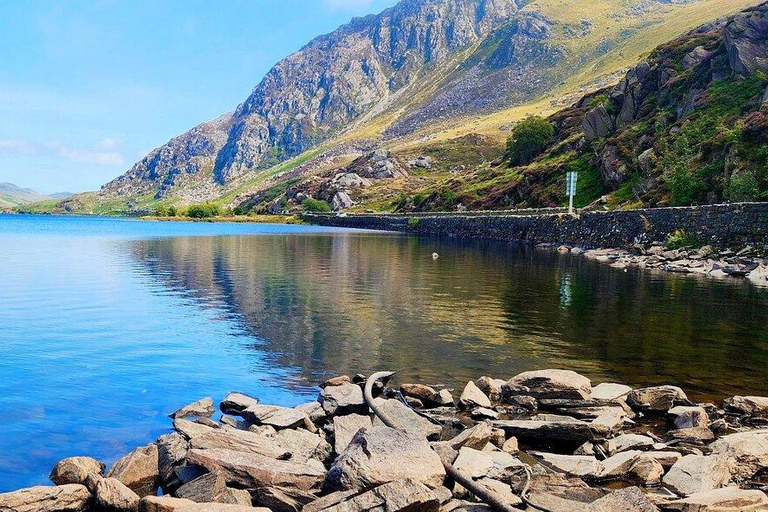 Liverpool: Snowdonia & North Wales Private Day Voyage