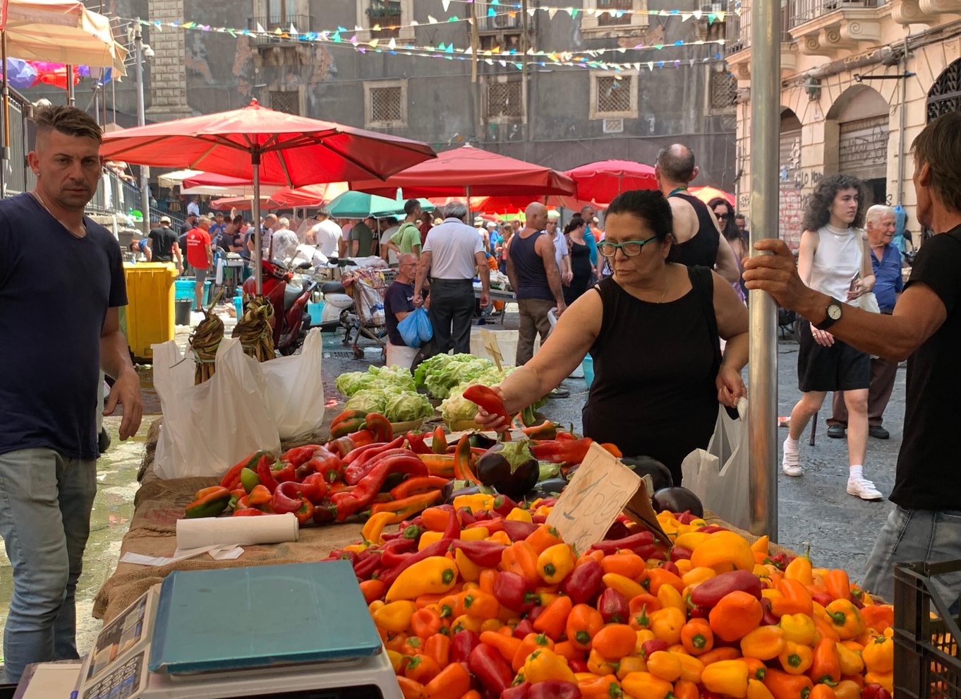 Catania: Guidet Street Food Tour med smagsprøver
