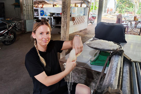 Can Tho: Cai Rang Floating Market from Ho Chi Minh city Small Group Experience (Maximum 6 People)