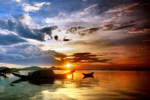 Tam Giang Lagoon Full-Day Tour from Hue