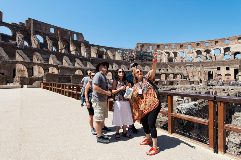 Rzym: Zwiedzanie Koloseum, Forum Romanum i Wzgórza PalatyńskiegoArena Express Tour z Forum Romanum w języku angielskim