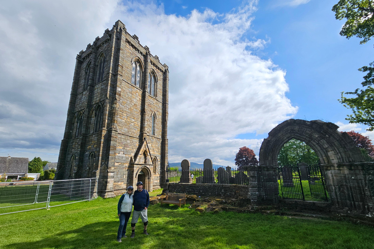 Stirling: The Essential E-Bike Tour of The City and Beyond Standard Bike