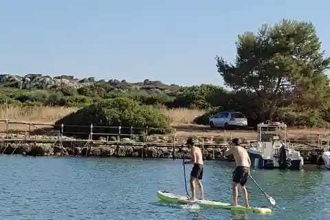 Noleggio SUP nella costa di Ognina a Siracusa
