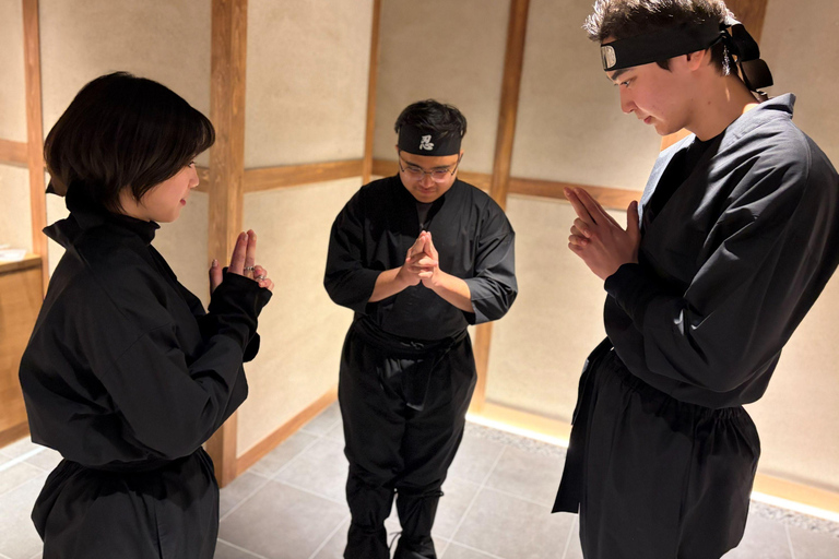 Kyoto: Ninja Experience in a Real Ninja House in Arashiyama Ninja Experience + Costume