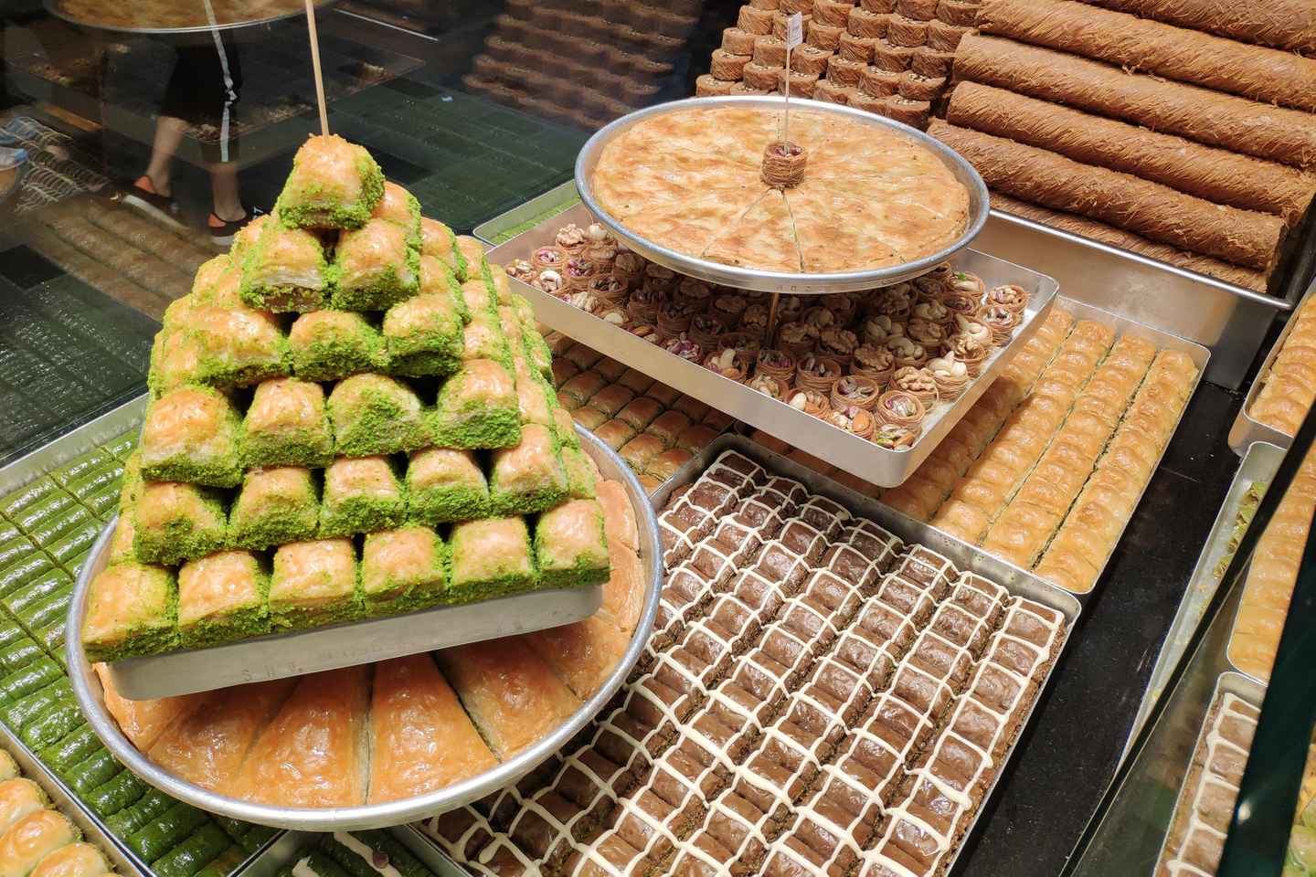 イスタンブール フェネルユル 食べ歩きグルメツアー