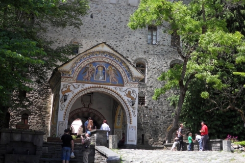 Rila Monastery: Dagtocht naar de Bulgaarse Orthodoxe Jewelstandaard Optie