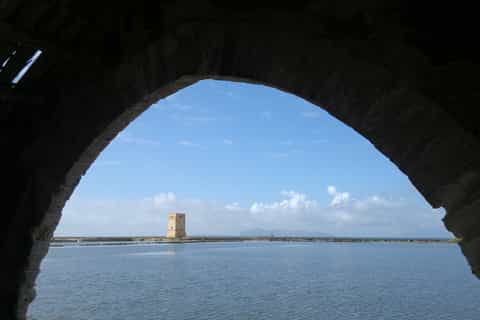 Private Full-Day West Sicily & Wine Tour from Palermo