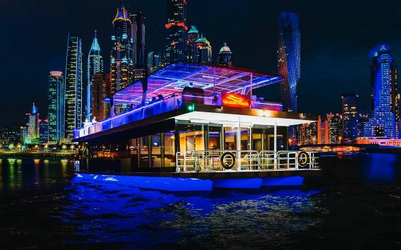 Dubai Marina: 1-stündige nächtliche Bootsfahrt