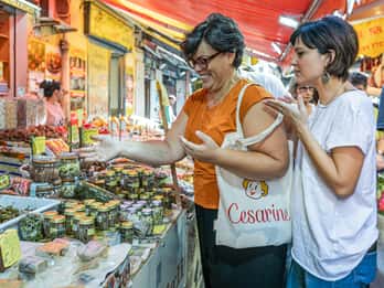 Rundgang durch Livorno & traditioneller Kochkurs mit Wein