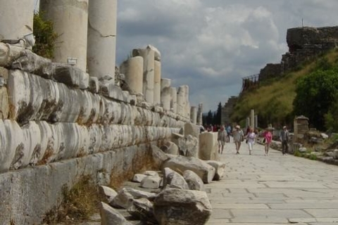 Visite de 5 heures d'Éphèse et de Miletos au départ de KusadasiVisite privée de 5 heures à Ephèse et à Miletos au départ de Kusadasi