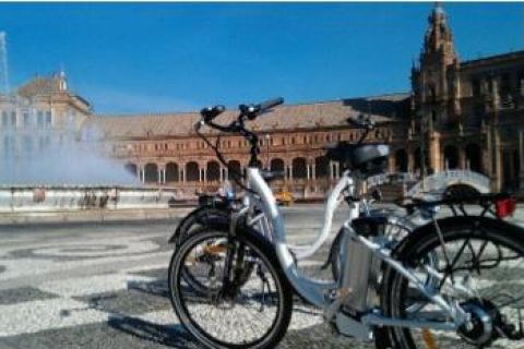 Sevilla: tour van 3 uur per elektrische fiets
