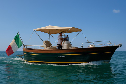 Private boat tour from Positano to Capri