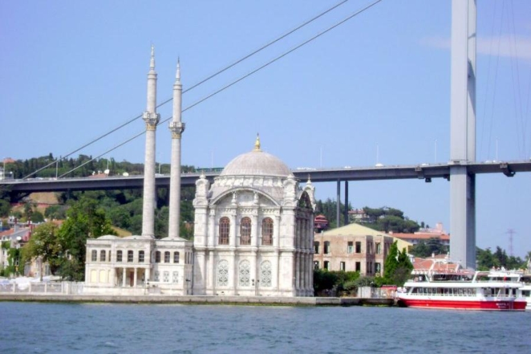 Istanbul : croisière d'une journée sur la Corne d'Or et le BosphoreIstanbul : croisière privée d'une journée sur la Corne d'Or et le Bosphore