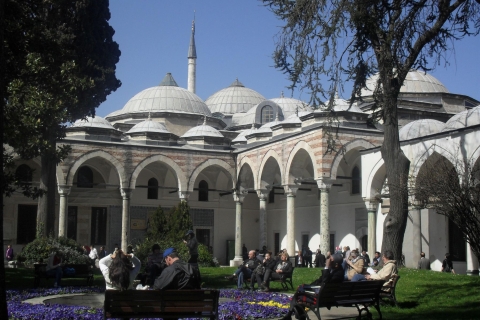 Istanbul : visite d'une journée avec le grand bazarIstanbul: visite privée classique d'une journée