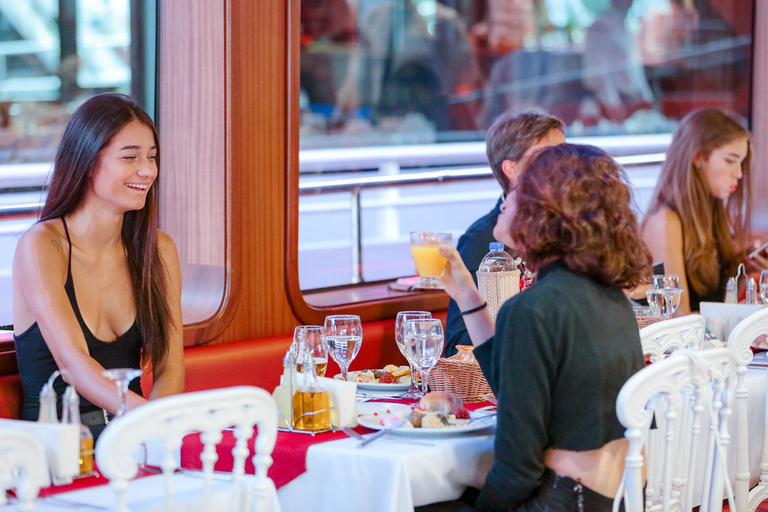 Istanbul : soirée turque et dîner croisière sur le Bosphore