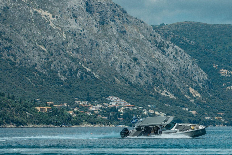 Corfou : Croisière privée d'une journée sur un bateau rapide de luxe